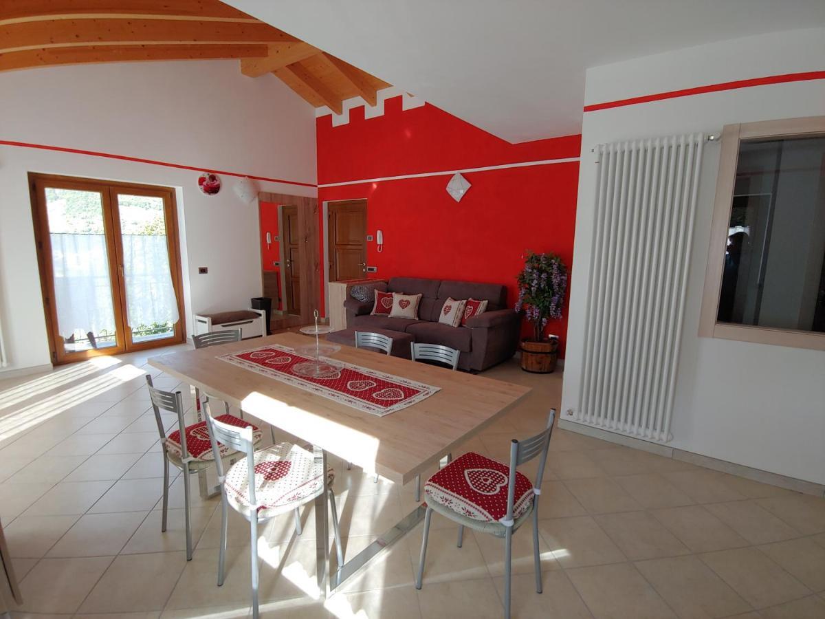 Pisolo Selvaggio Apartamento Tirano Exterior foto