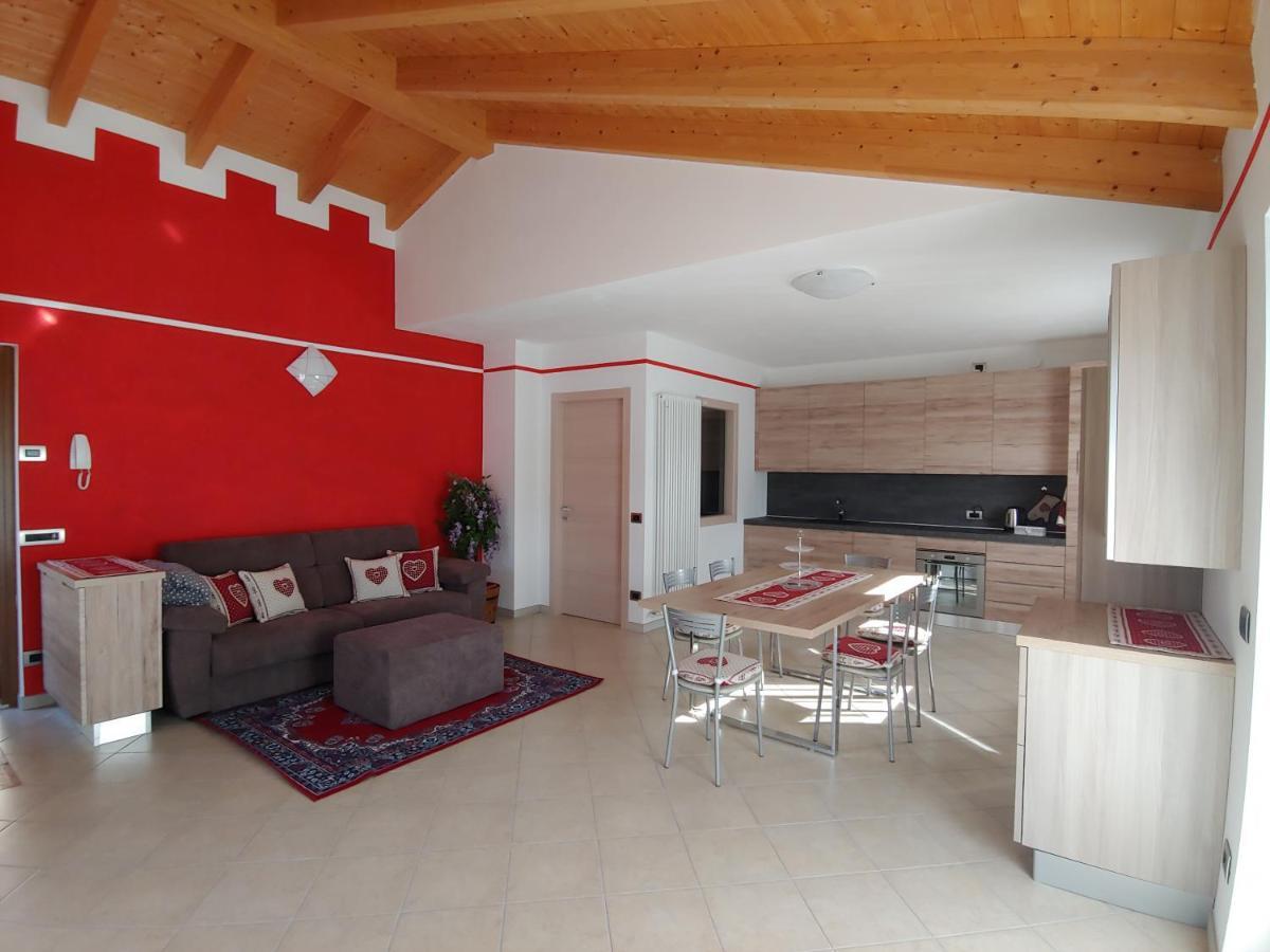 Pisolo Selvaggio Apartamento Tirano Exterior foto